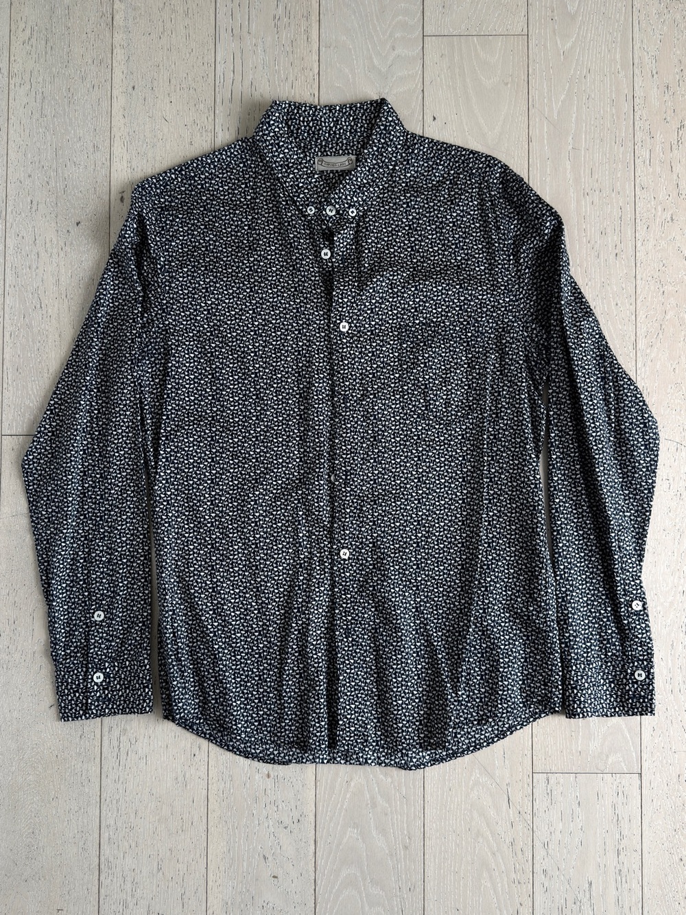 Oxford Navy and White Micro-Pattern Long Sleeve Button-Down Shirt